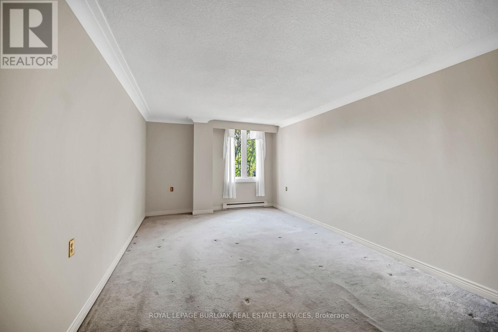 #PH1 150 WILSON STREET W - 26