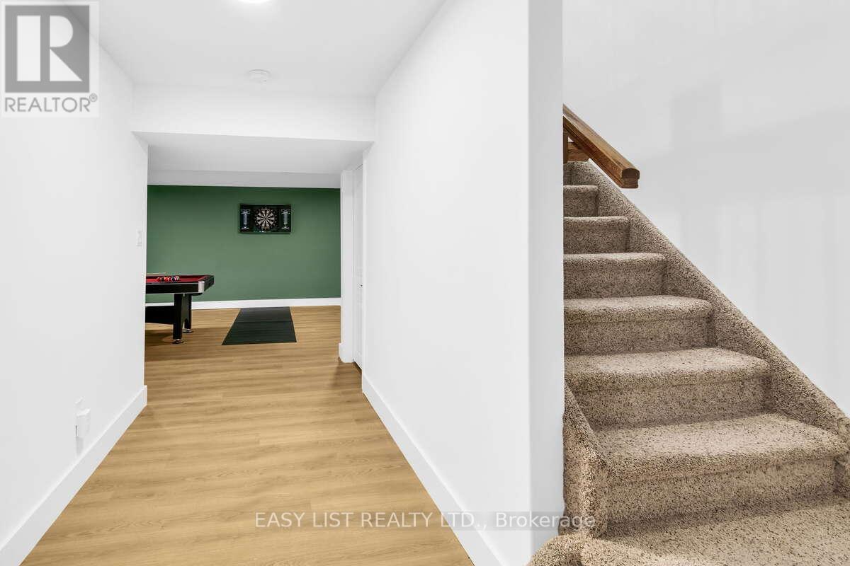 86 ROYAL GALA DRIVE - 26