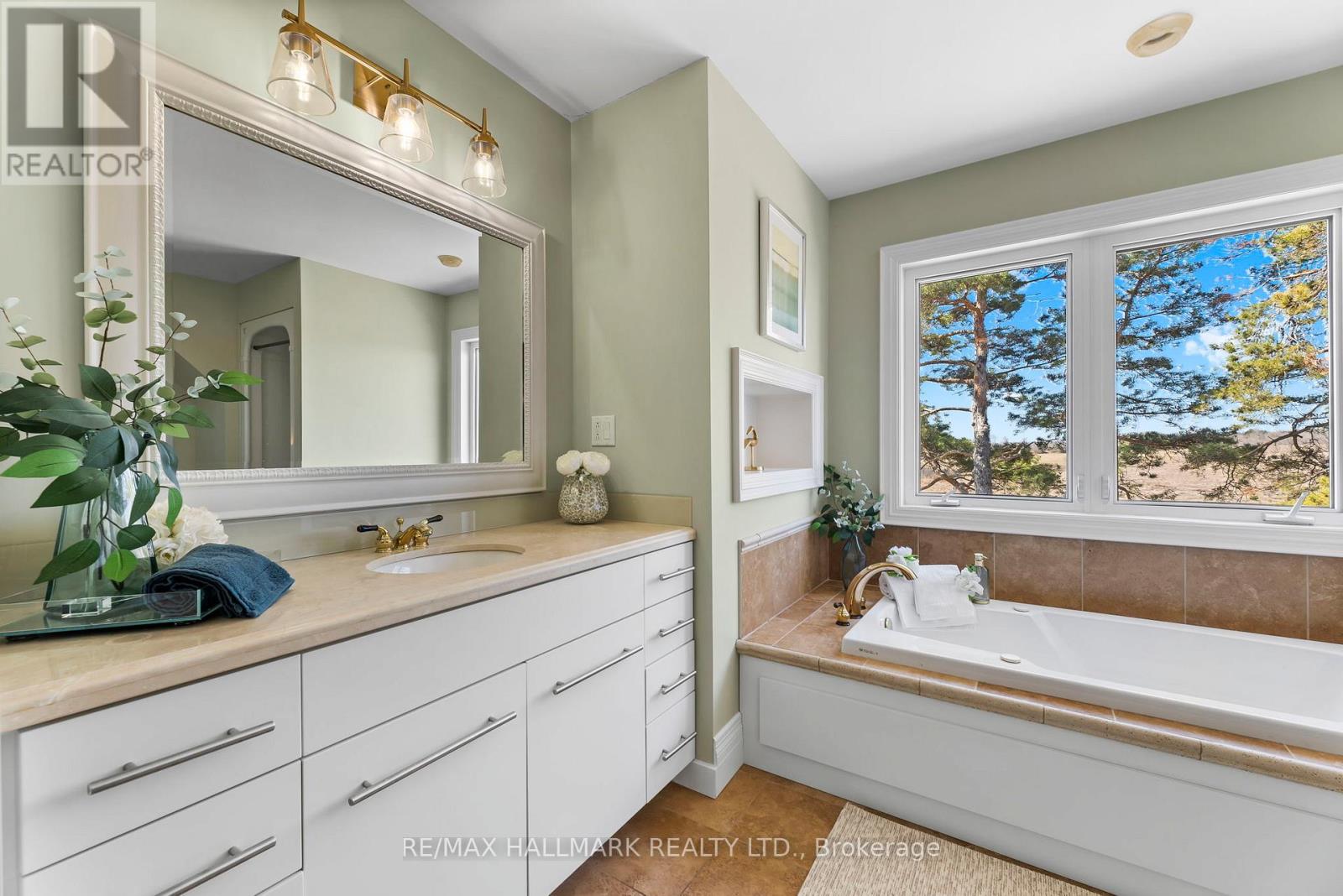 5038 THORNTON ROAD N - 34