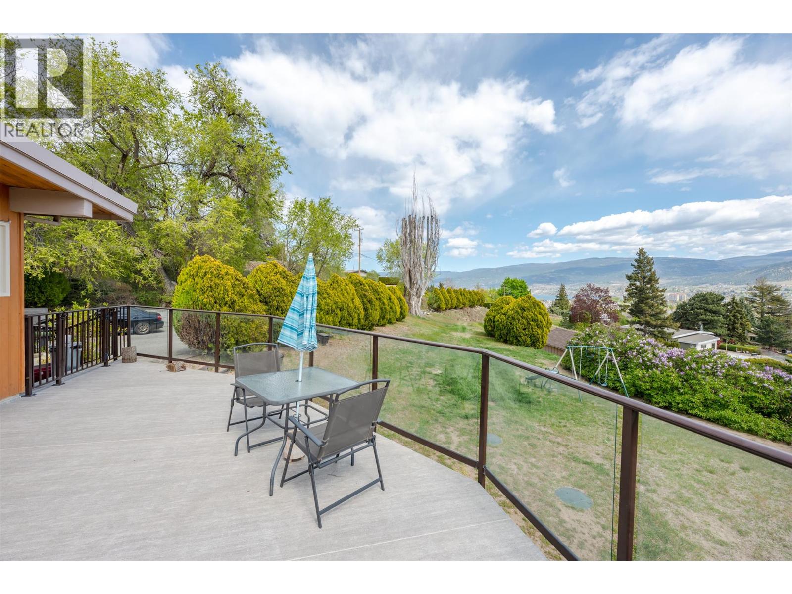 311 SUNGLO Drive, Penticton
