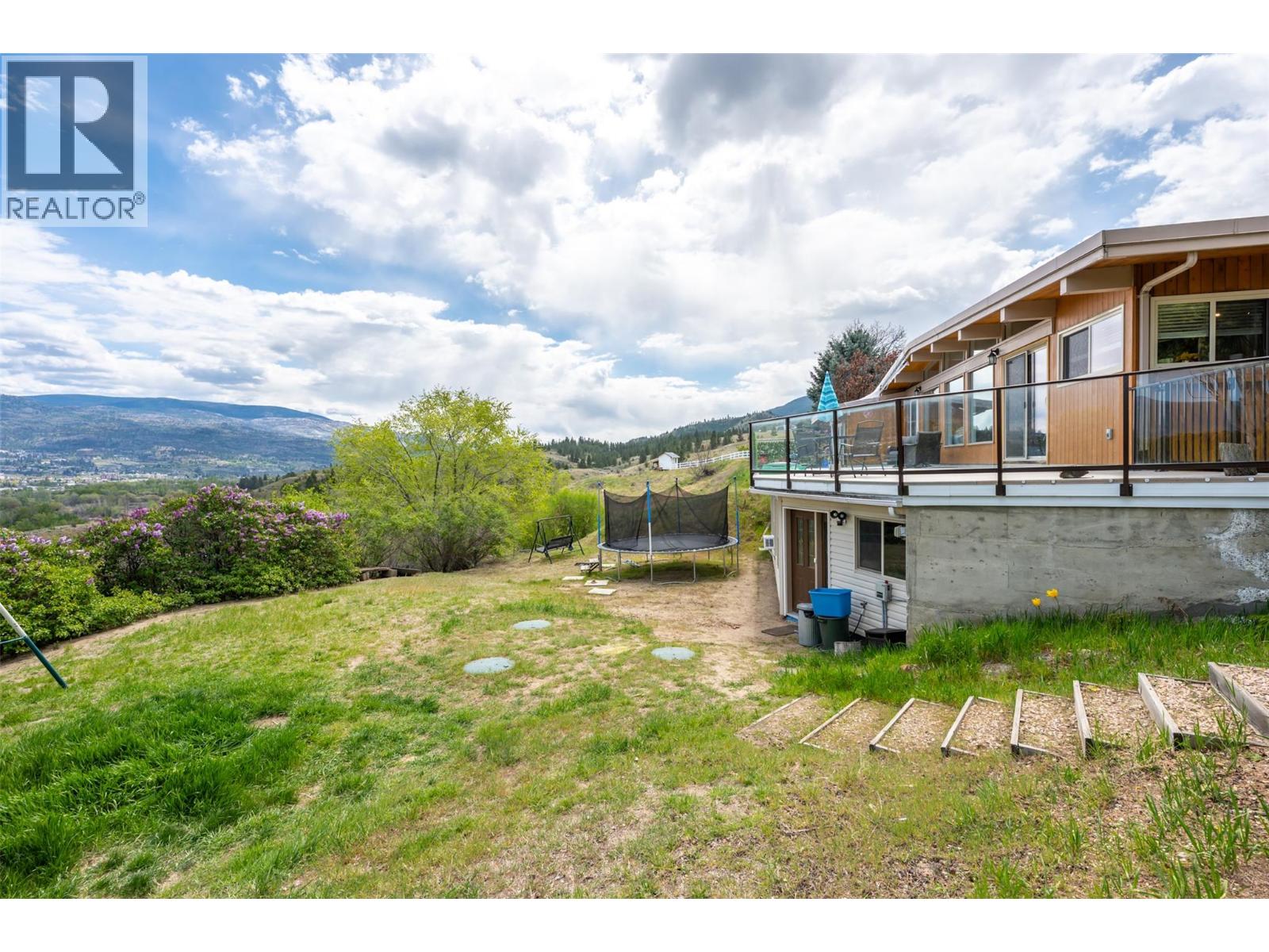 311 SUNGLO Drive, Penticton