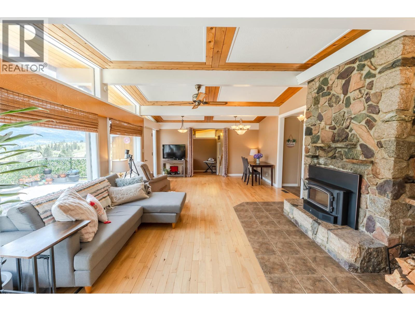 311 SUNGLO Drive, Penticton