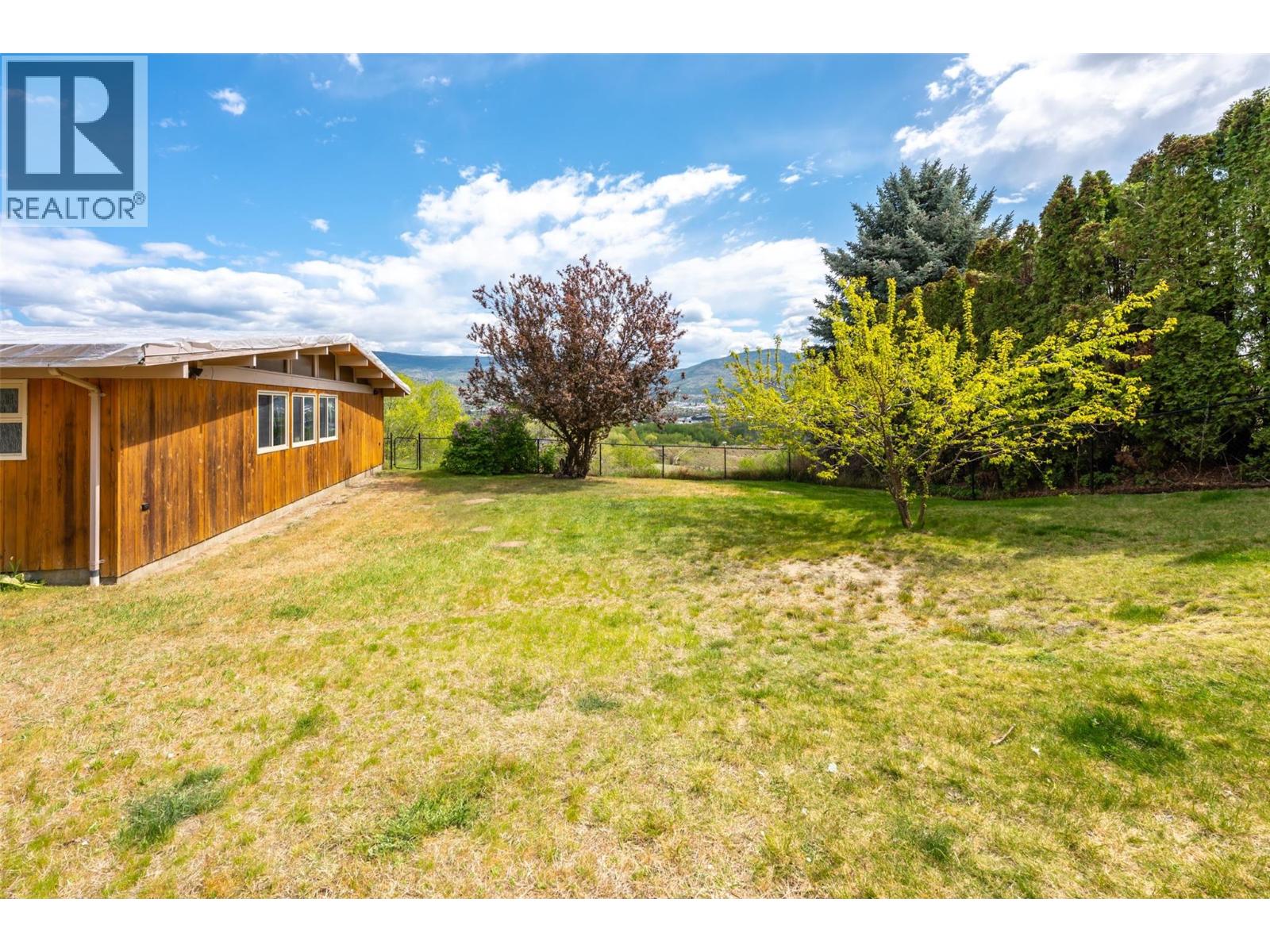 311 SUNGLO Drive, Penticton