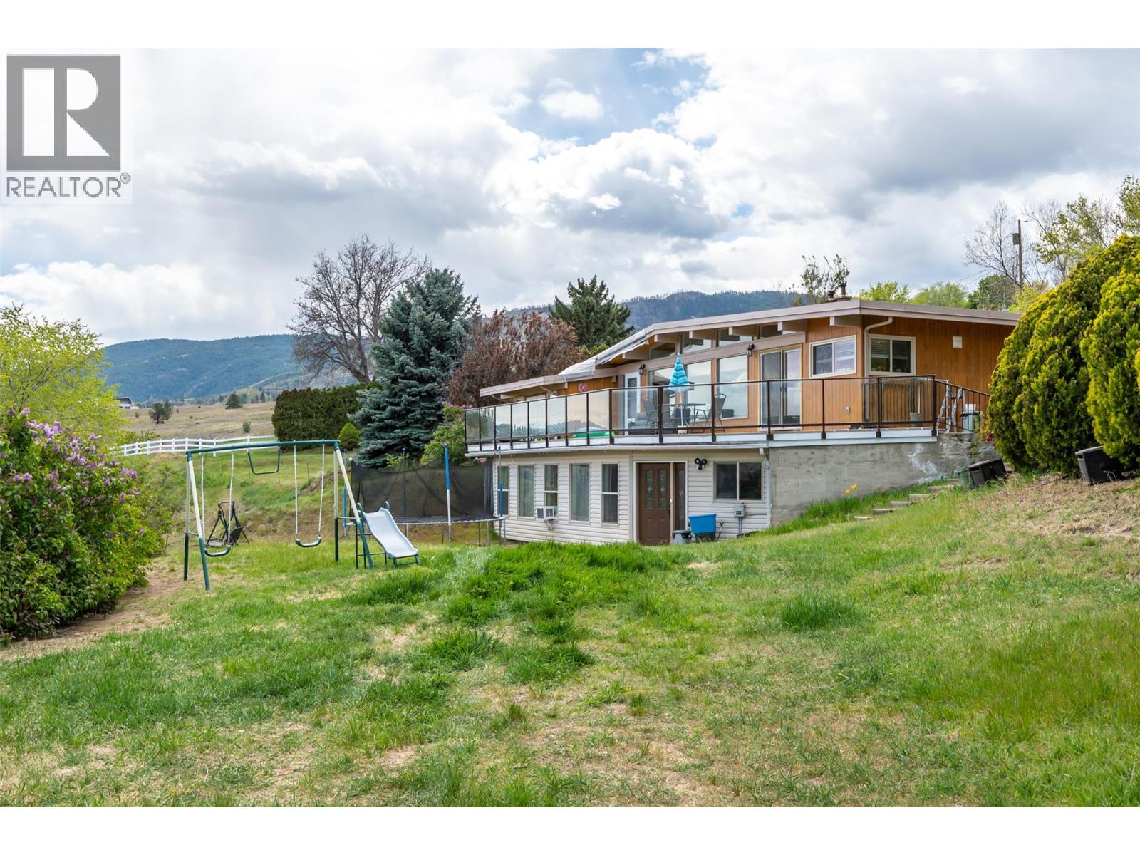 311 SUNGLO Drive, Penticton