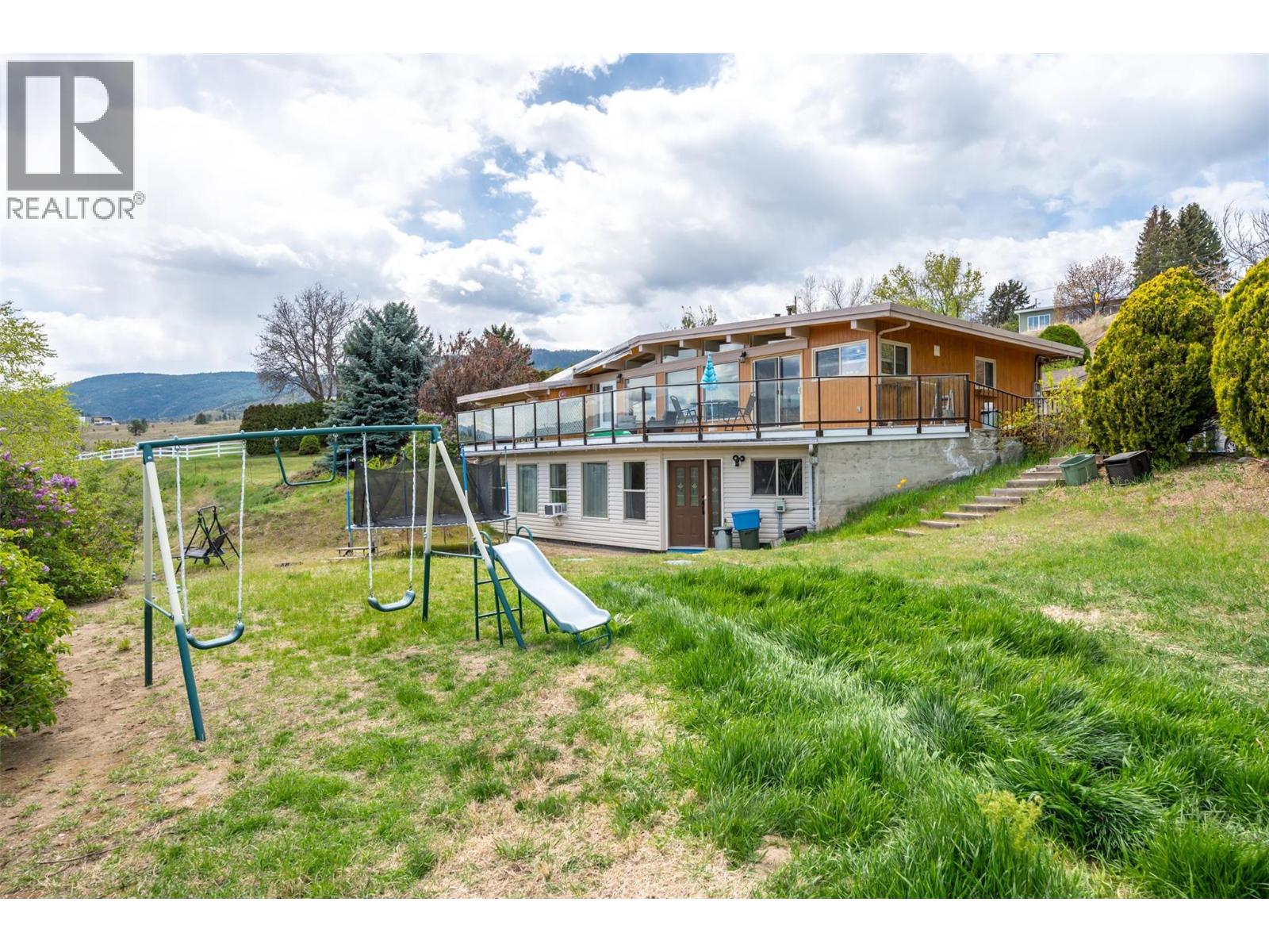 311 SUNGLO Drive, Penticton