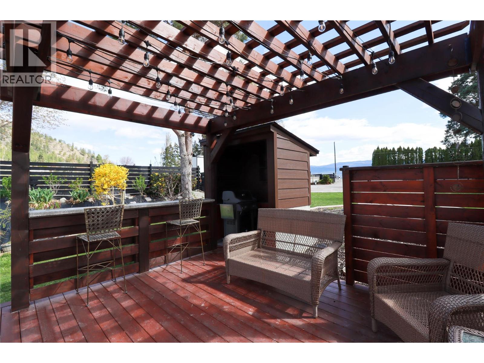 5816 Andrew Avenue, Summerland