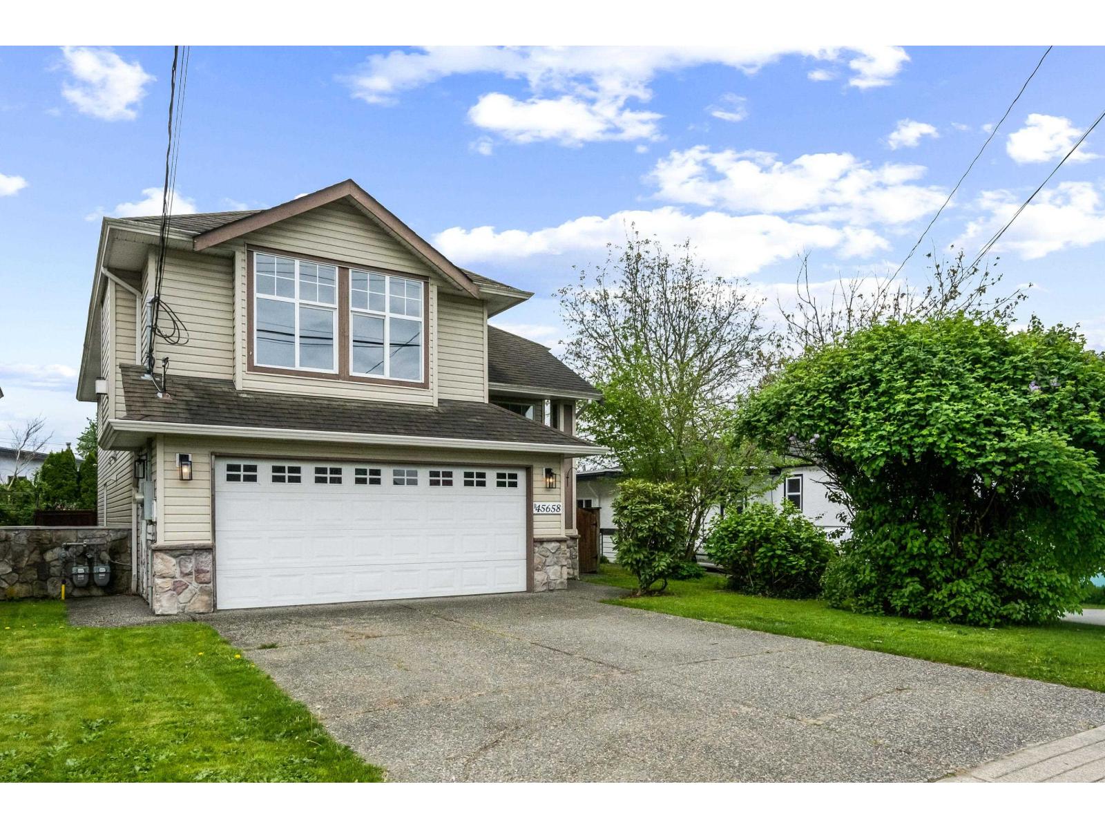 B 45658 LEWIS AVENUE, Chilliwack Proper West