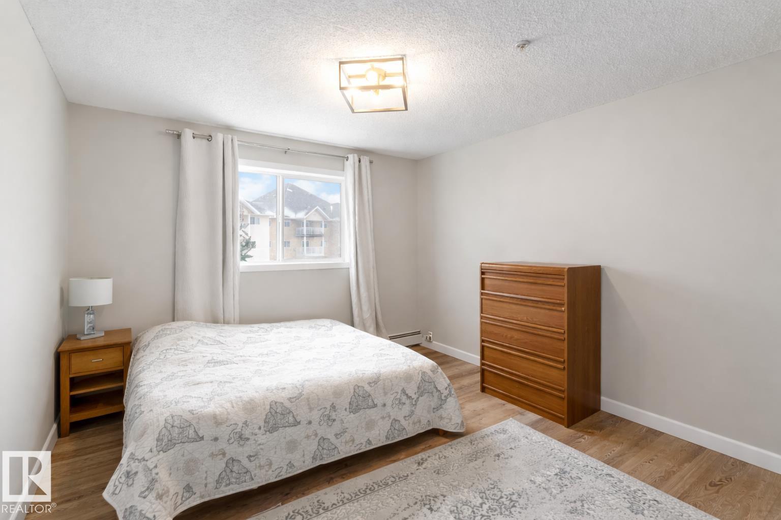 #329 17447 98A AV NW, Edmonton