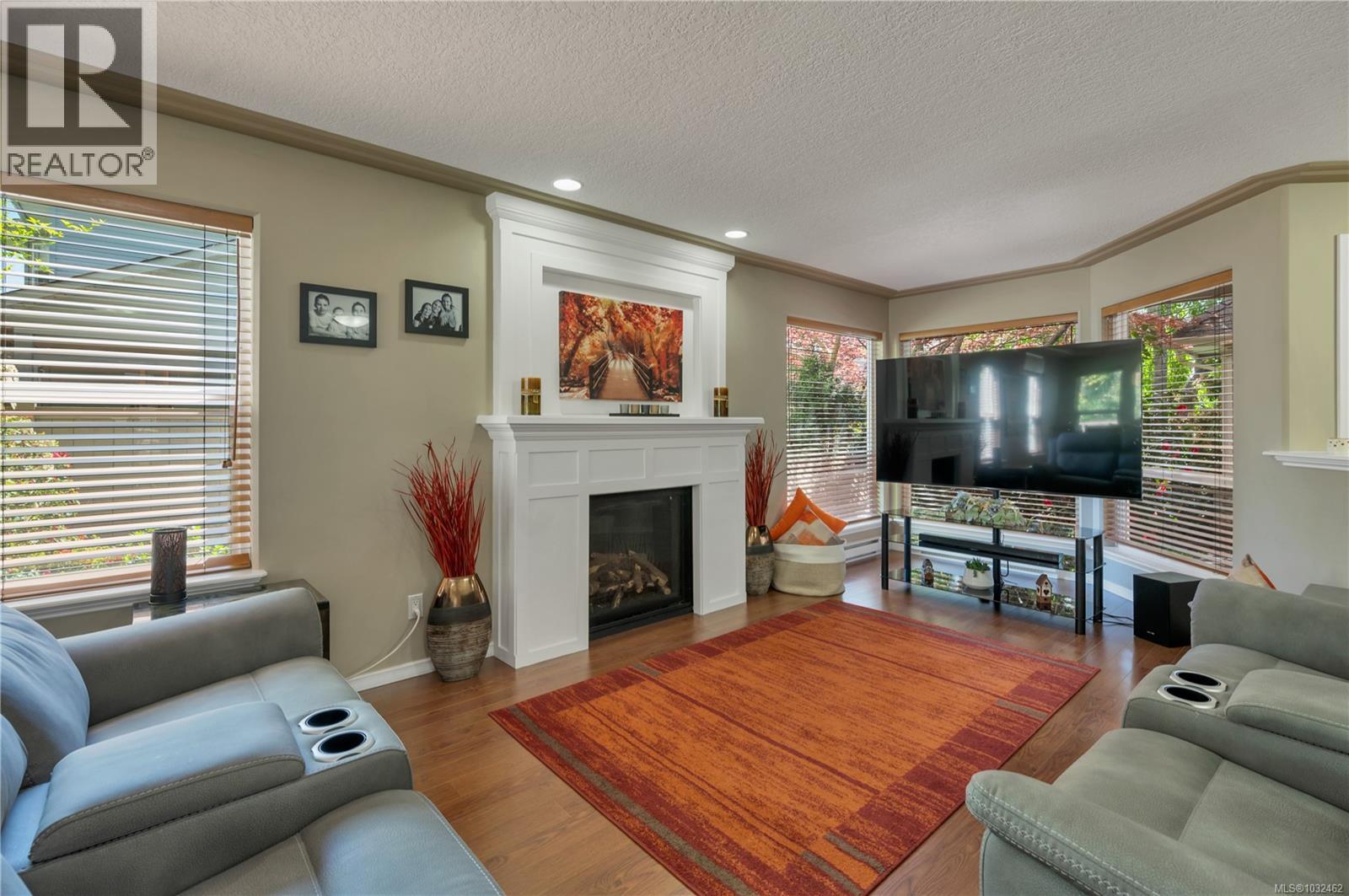 668 Garden Way - 18