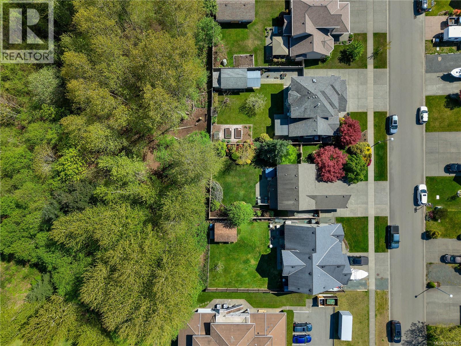 668 Garden Way - 48