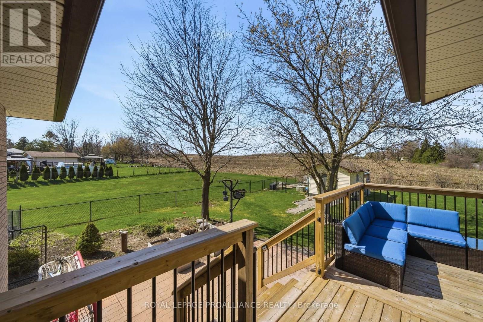 585 LESTER ROAD - 36