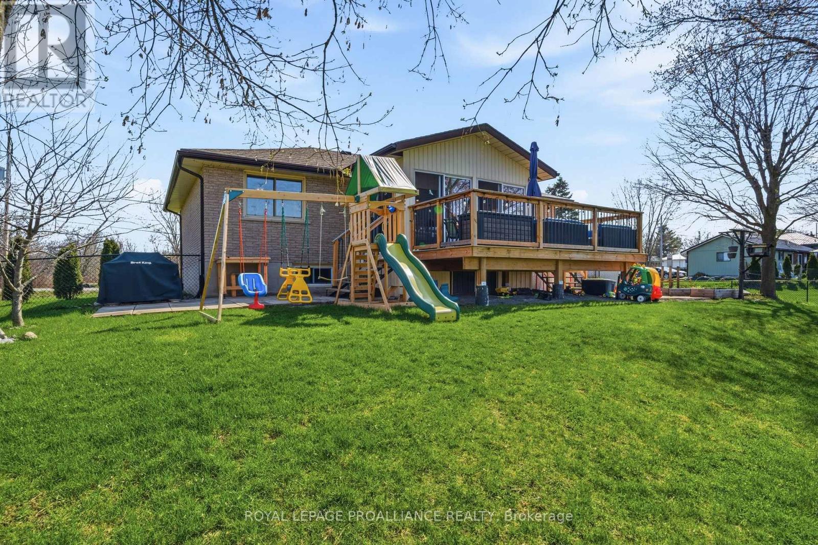 585 LESTER ROAD - 42