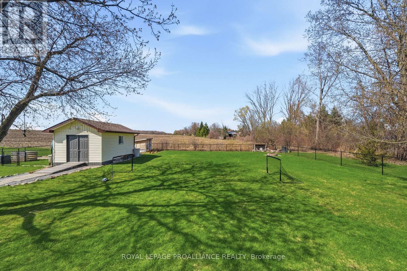 585 LESTER ROAD - 43