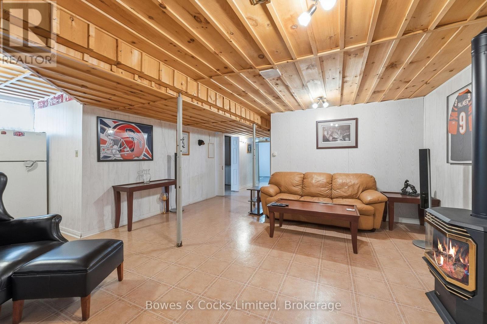 1044 COUNTY ROAD 40 - 36