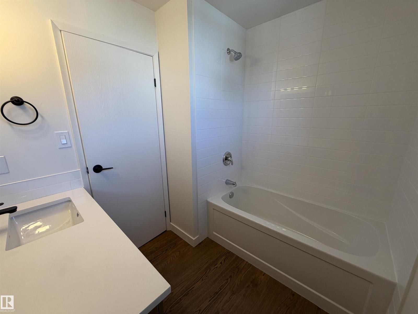 404 HERMITAGE RD NW, Edmonton