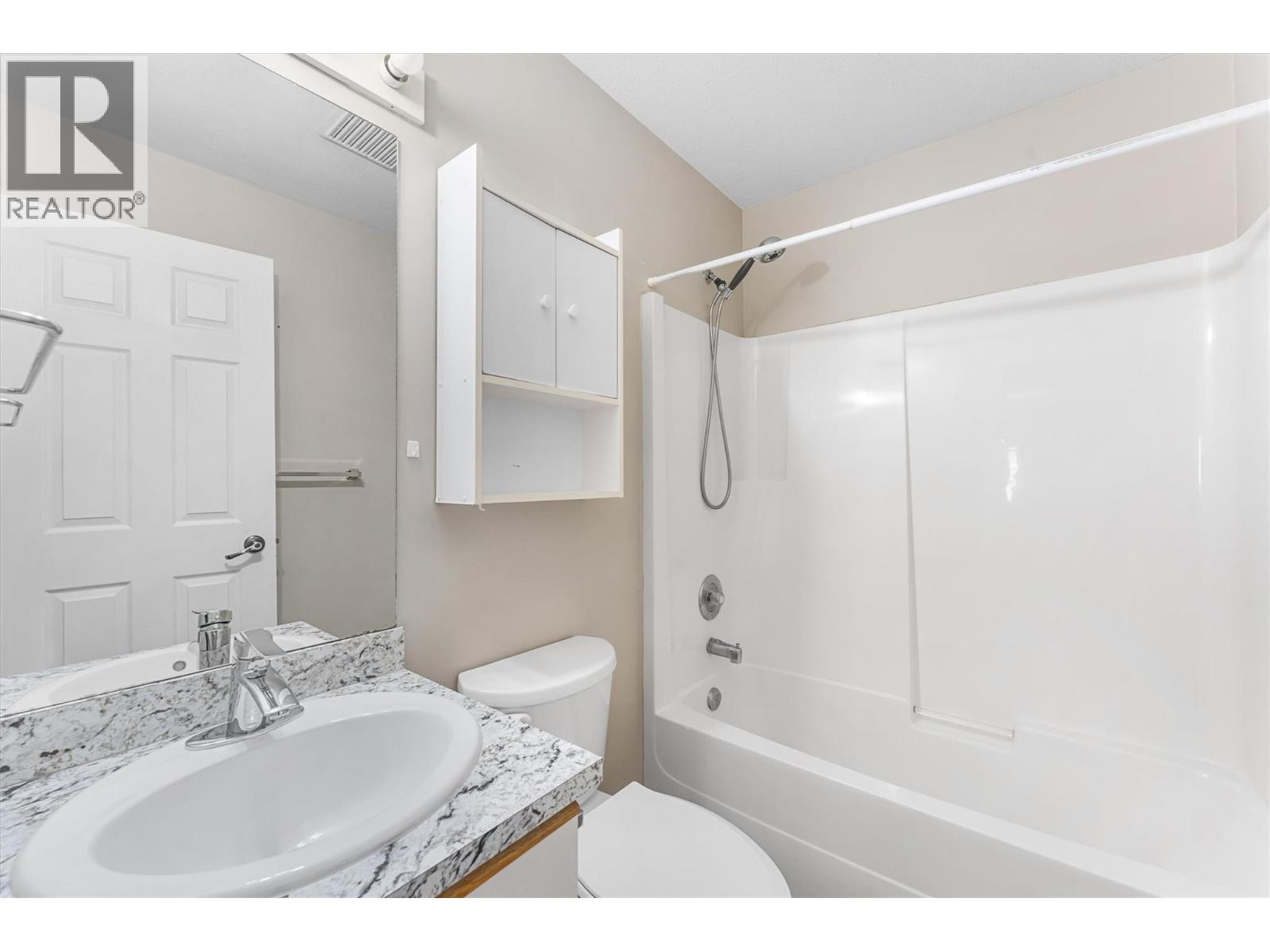  859 Richter Street, Kelowna