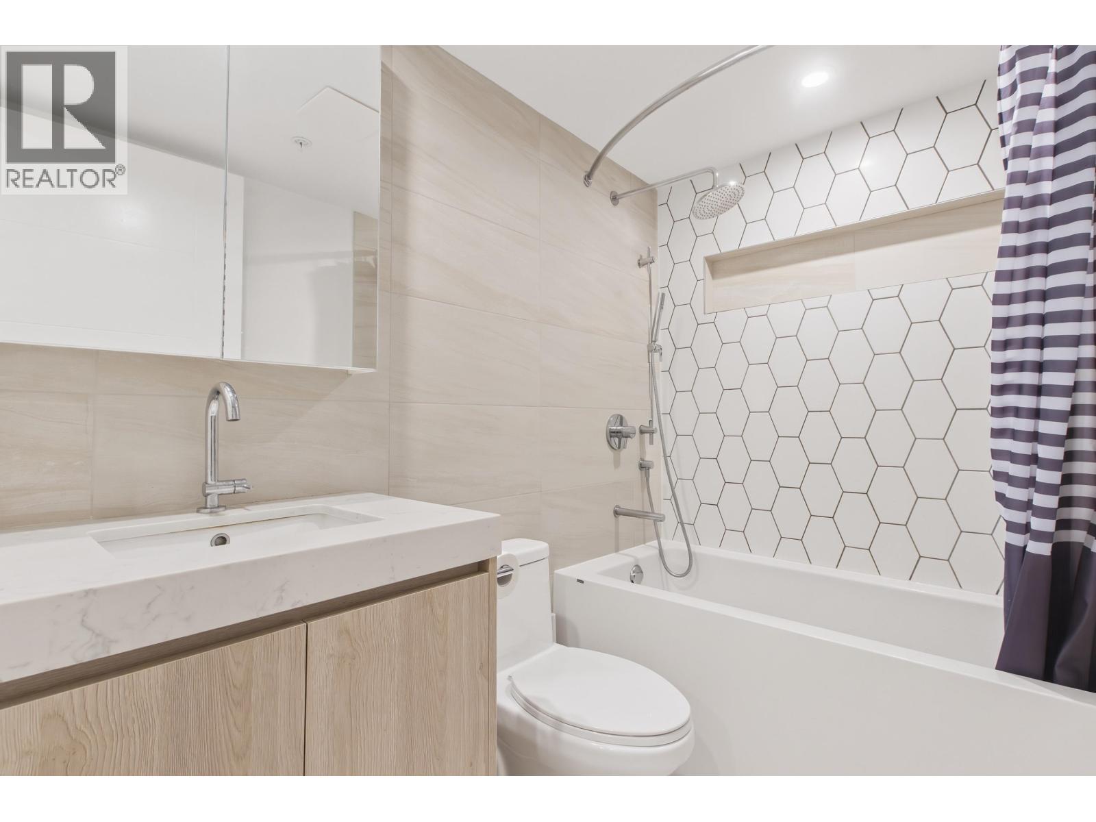 420 38362 BUCKLEY AVENUE, Squamish