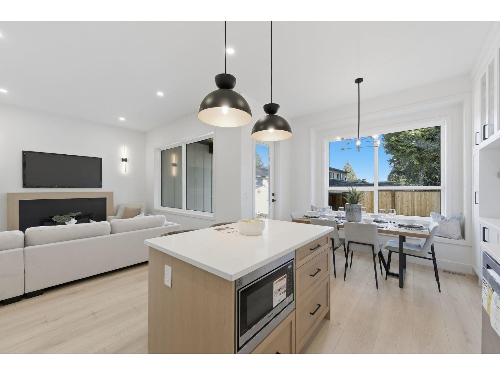 8186 117 Street, Delta