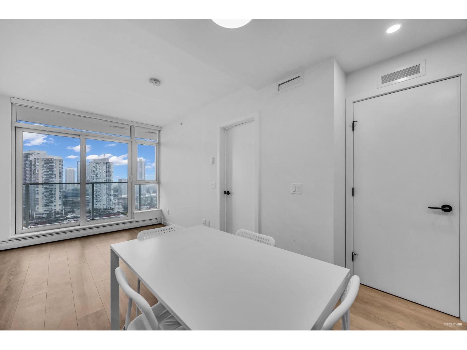 2207 13685 102 AVENUE