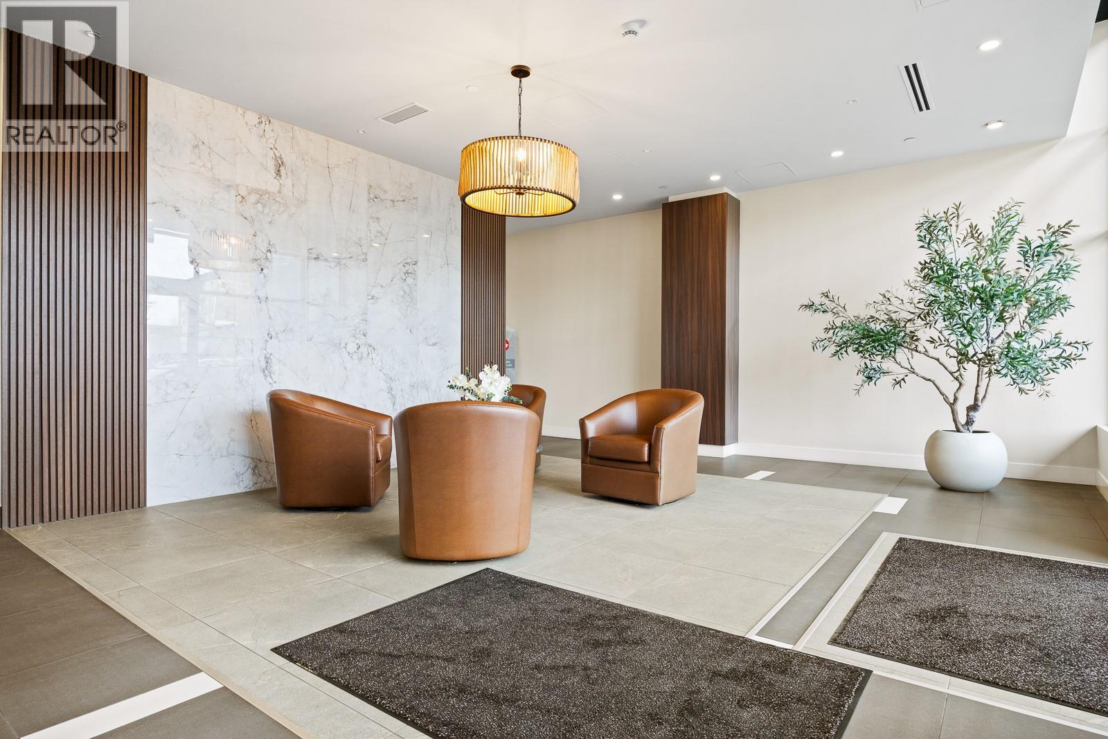 #301 485 Groves Avenue - 42