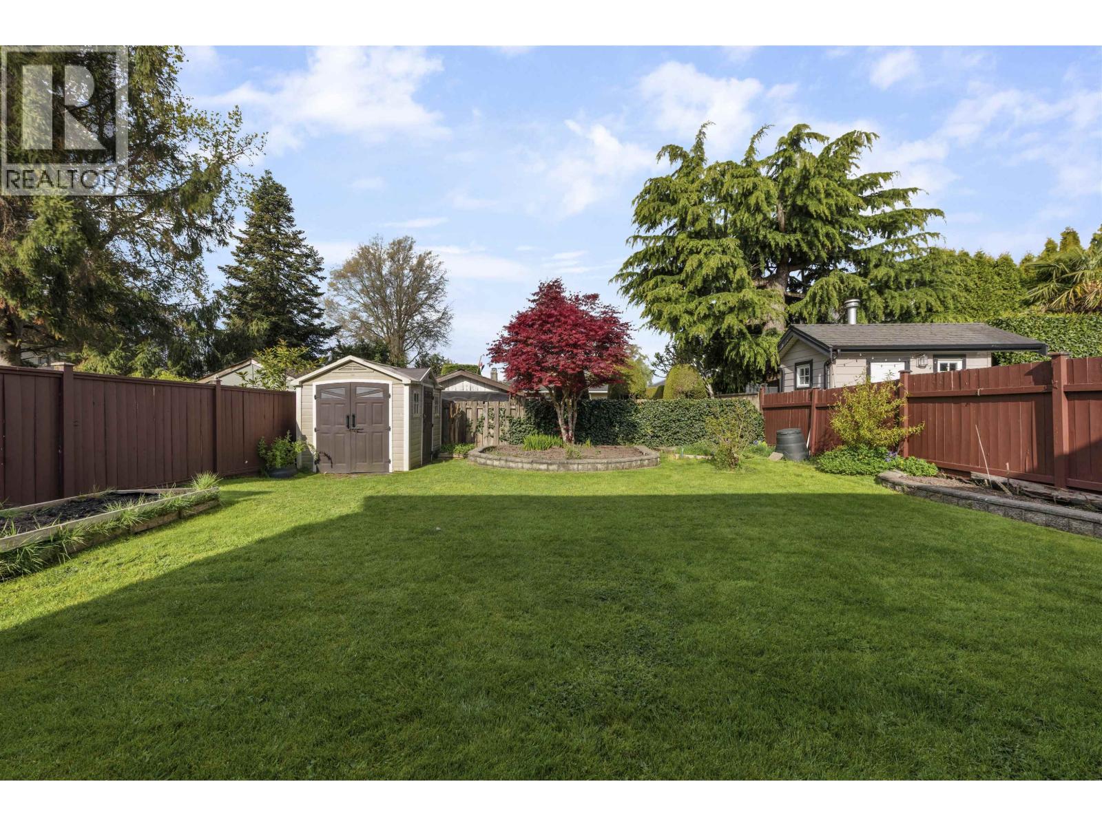 11491 LAPWING Crescent, Richmond