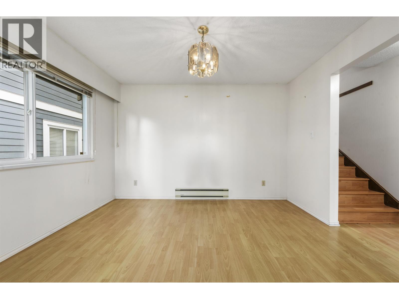 11491 LAPWING Crescent, Richmond