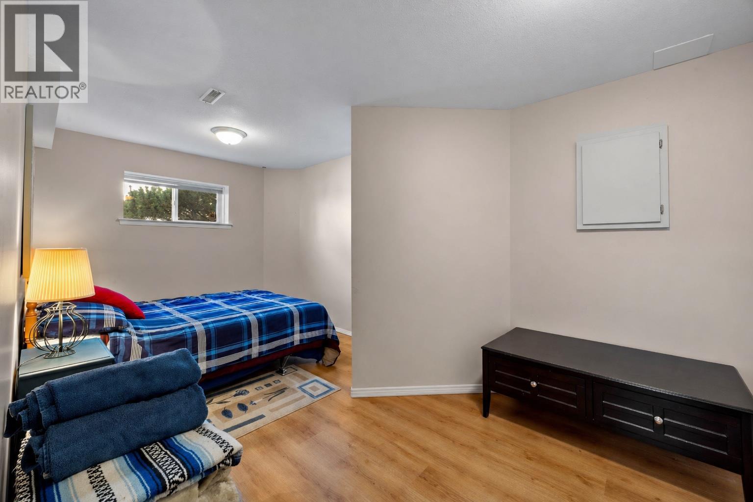 #15 481 Monarch Court - 21