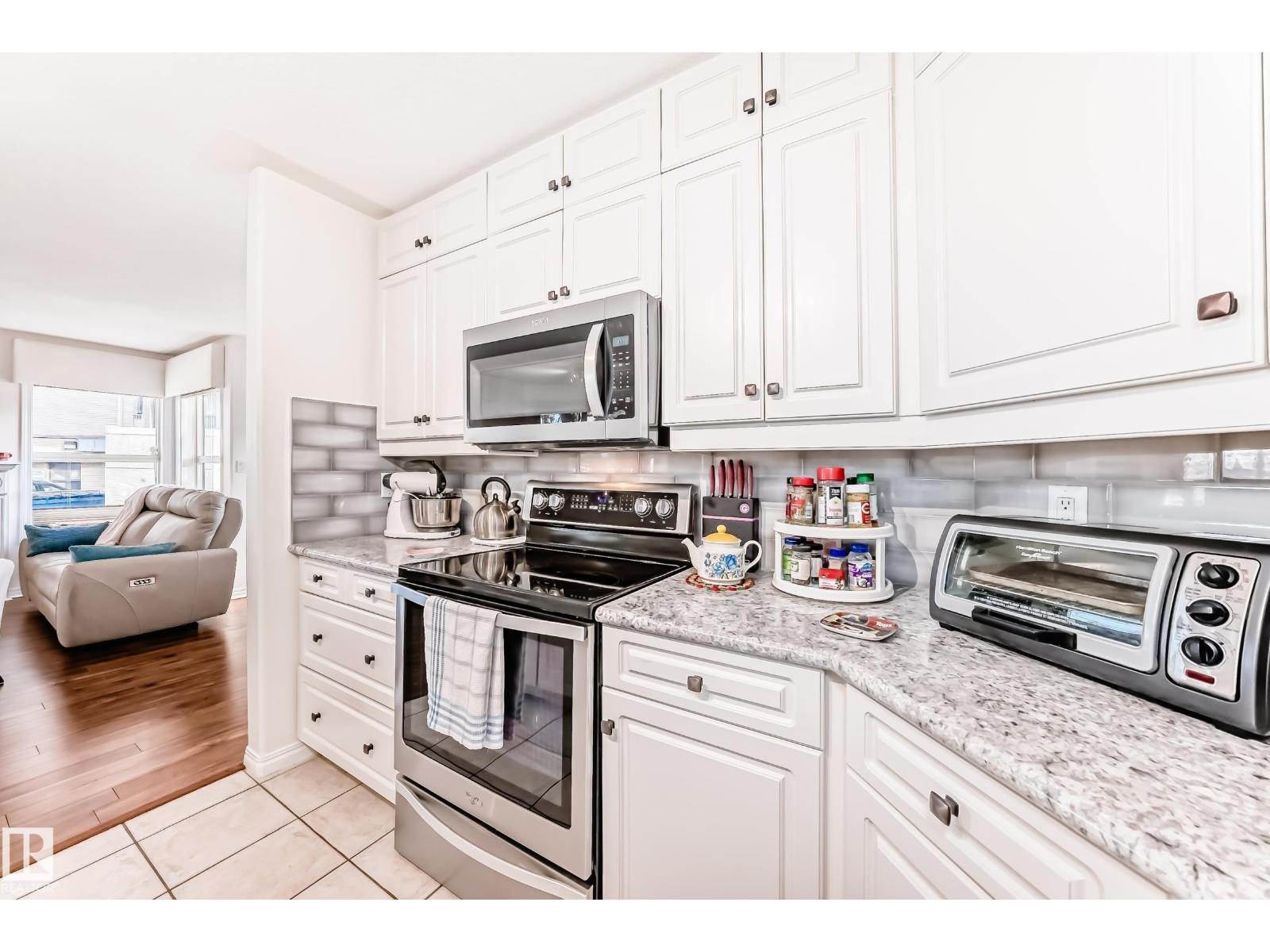 #108 12028 103 AV NW, Edmonton