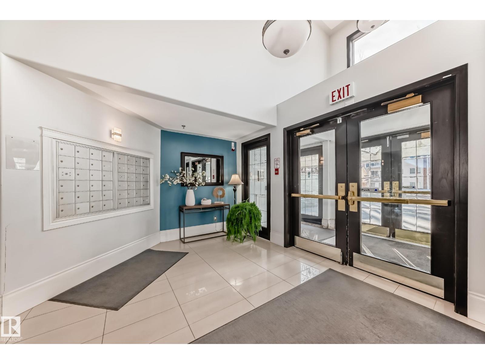 #108 12028 103 AV NW, Edmonton