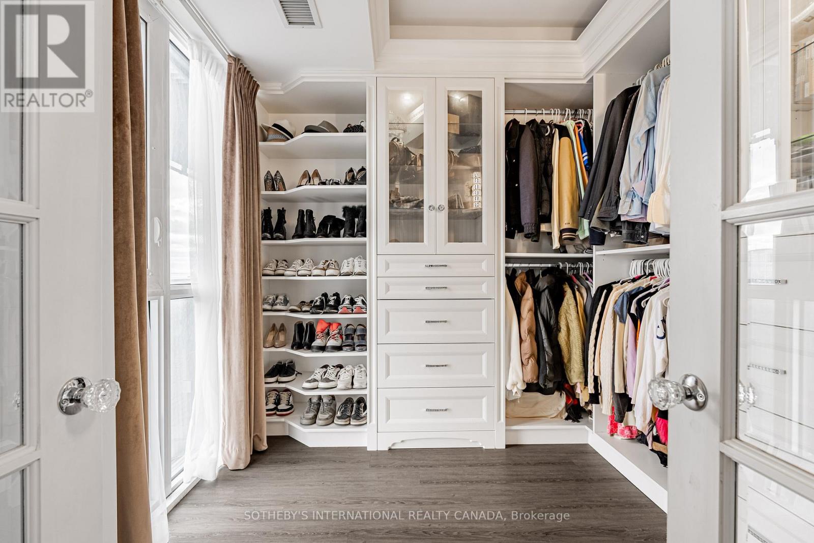 #4511 7 GRENVILLE STREET - 20