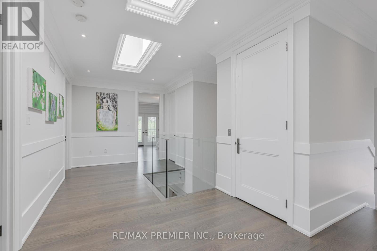 111 CODSELL AVENUE - 9