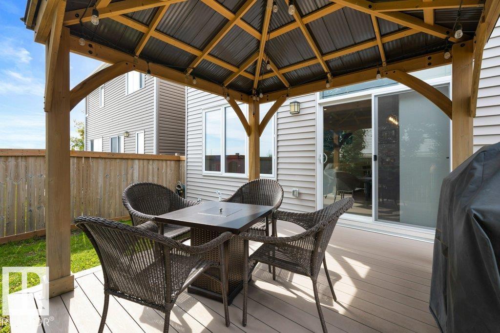 20008 18 AV NW, Edmonton