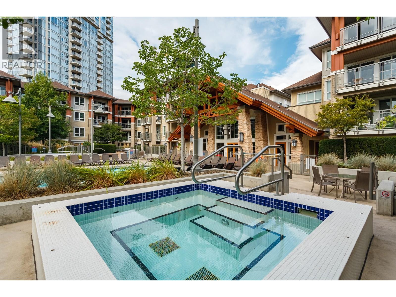 #432 1099 Sunset Drive - 22