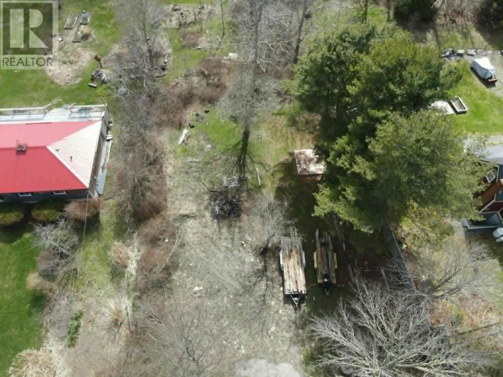 Property 29 of 31 of 492 Highway 8