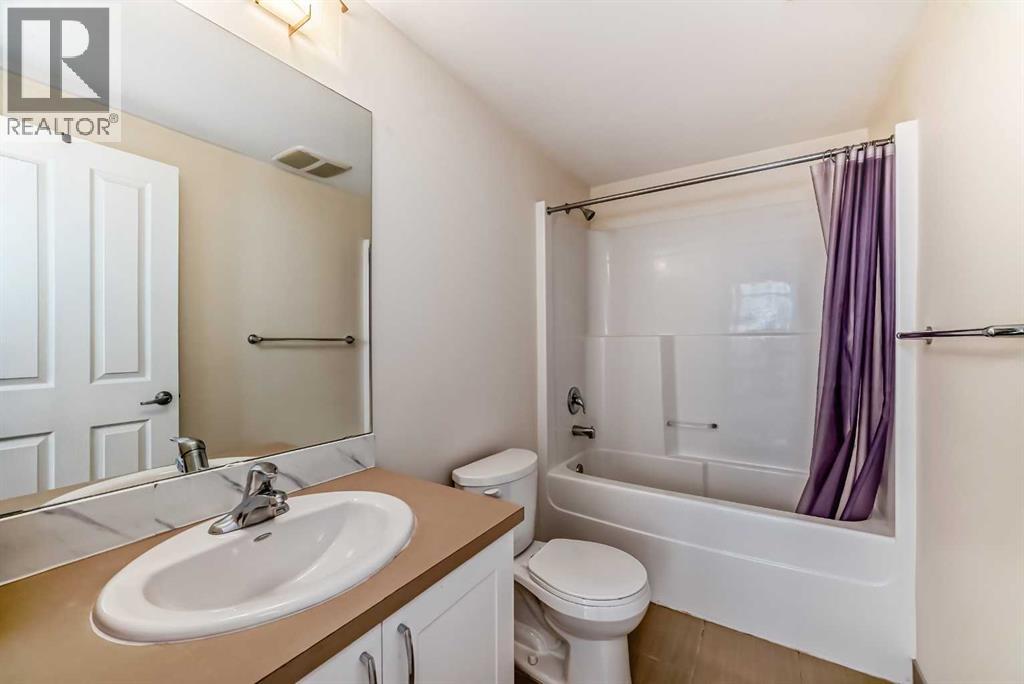 #513 30 Brentwood Common NW - 25