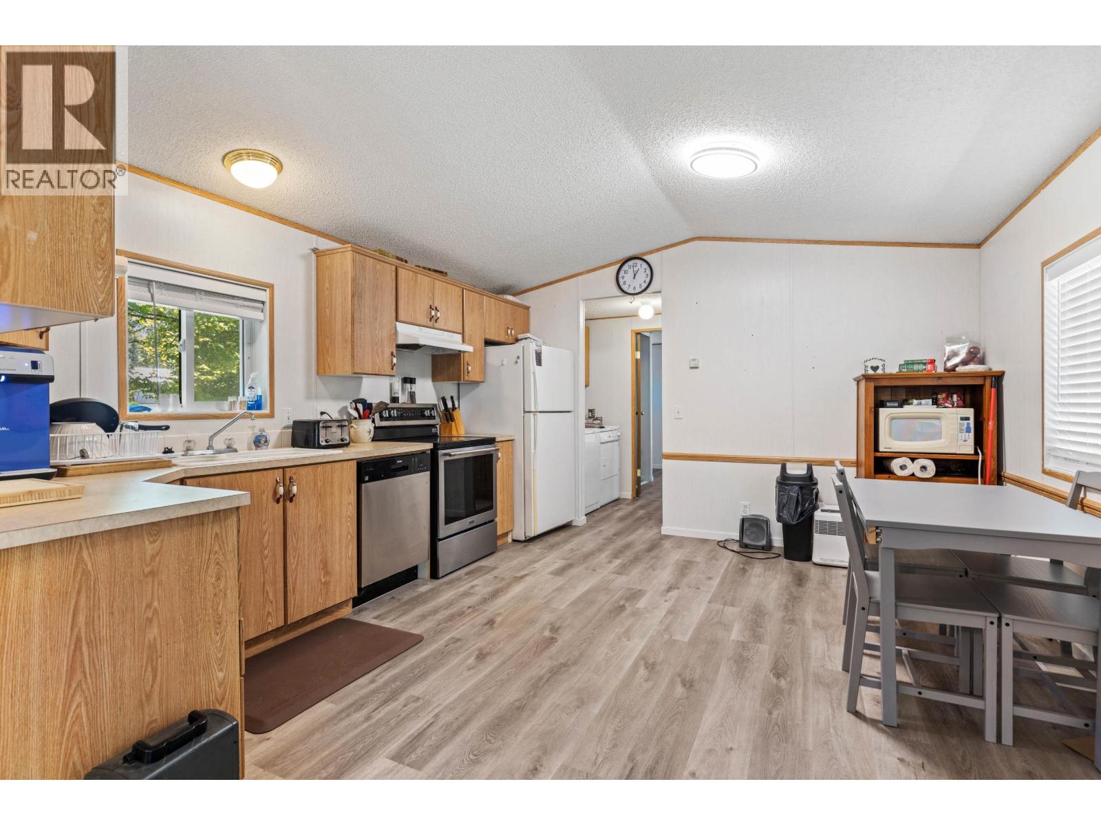 Business for Sale in Pemberton – 1850 AIRPORT ROAD, Pemberton - Image 39