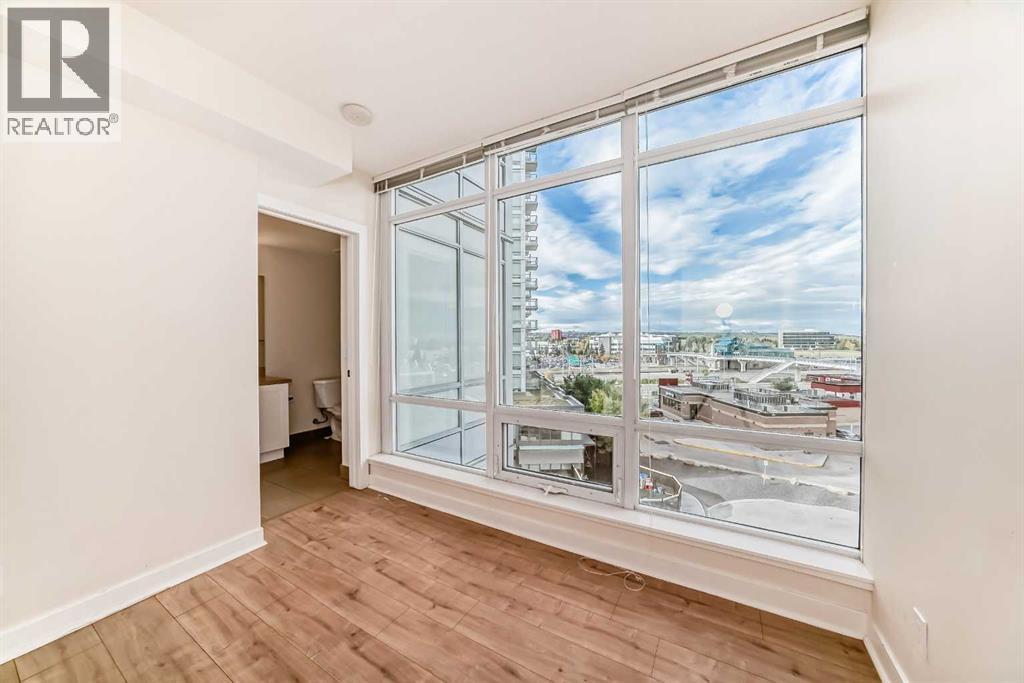 #513 30 Brentwood Common NW - 19
