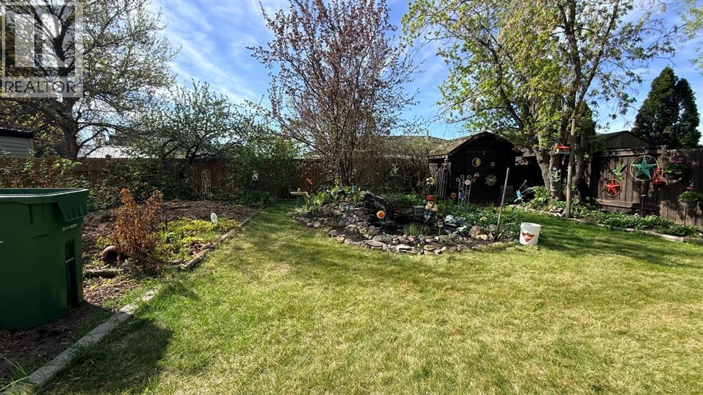 5709 40 Street — photo 36
