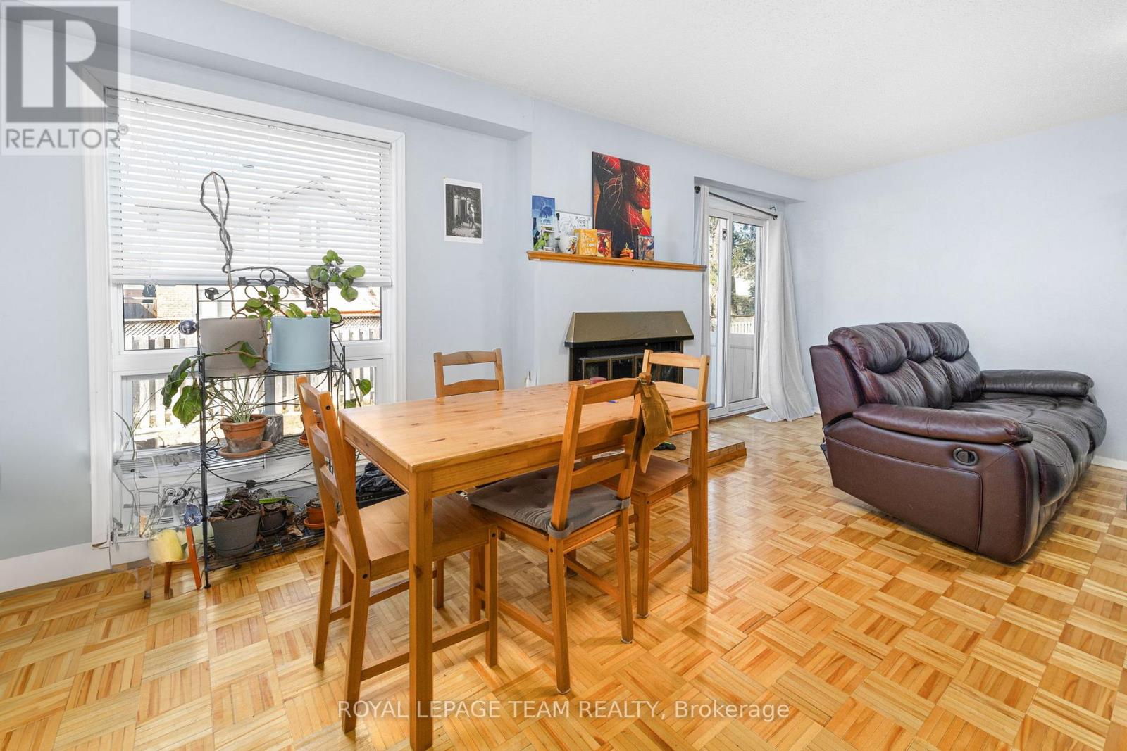 #E 10 MILLRISE LANE - 8