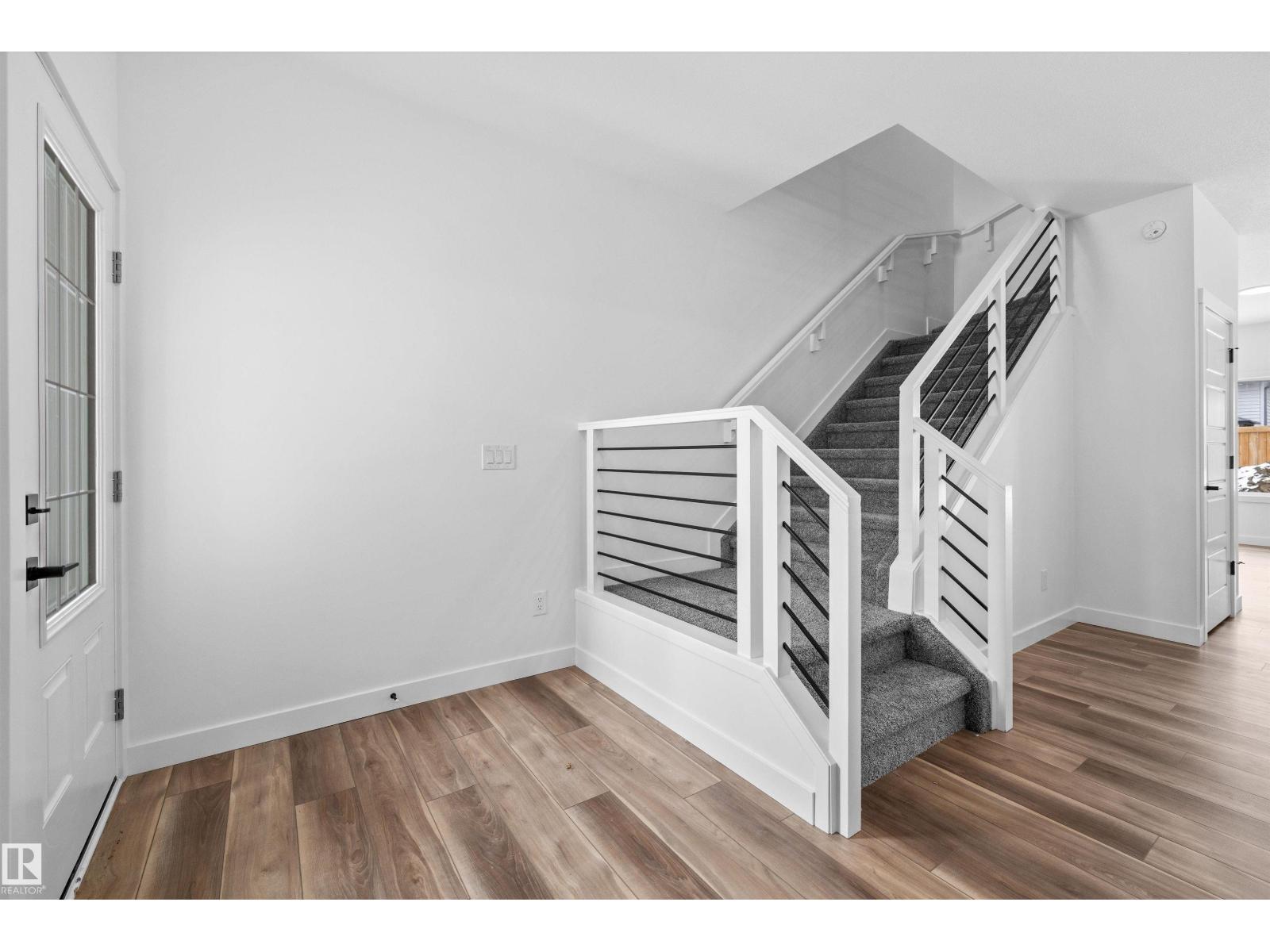 141 Ficus WY — photo 6
