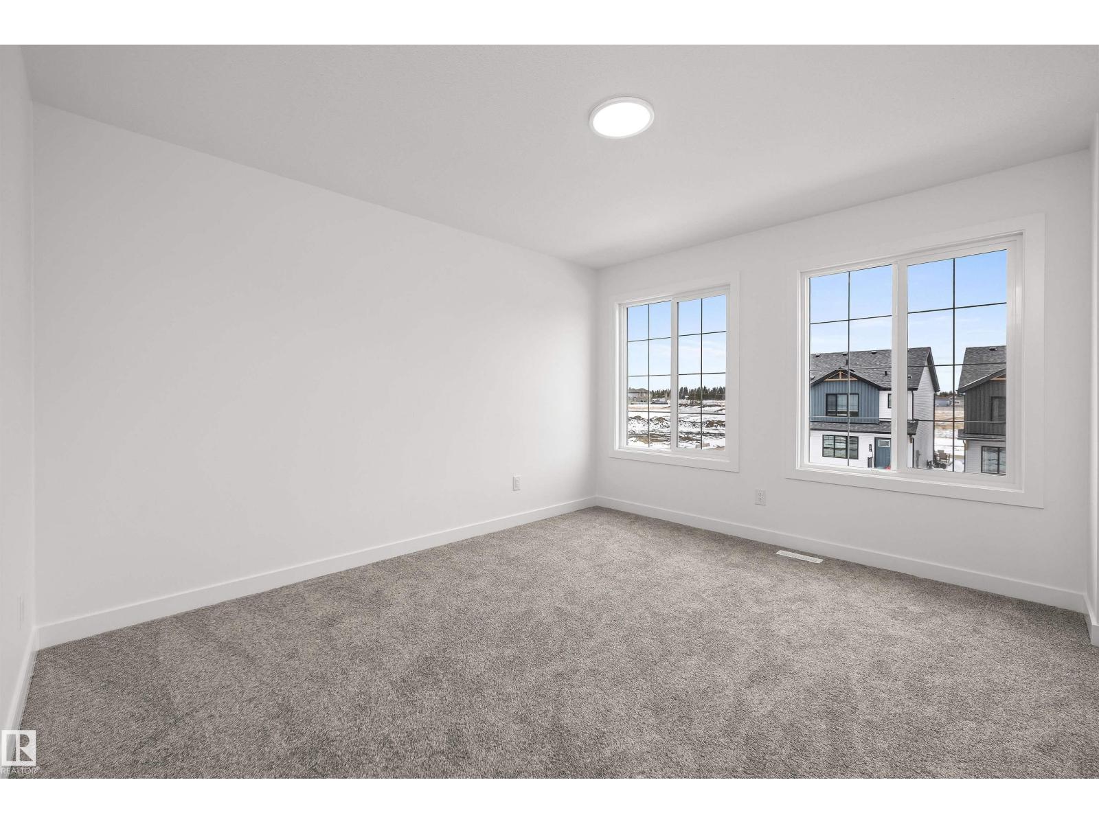 141 Ficus WY — photo 34