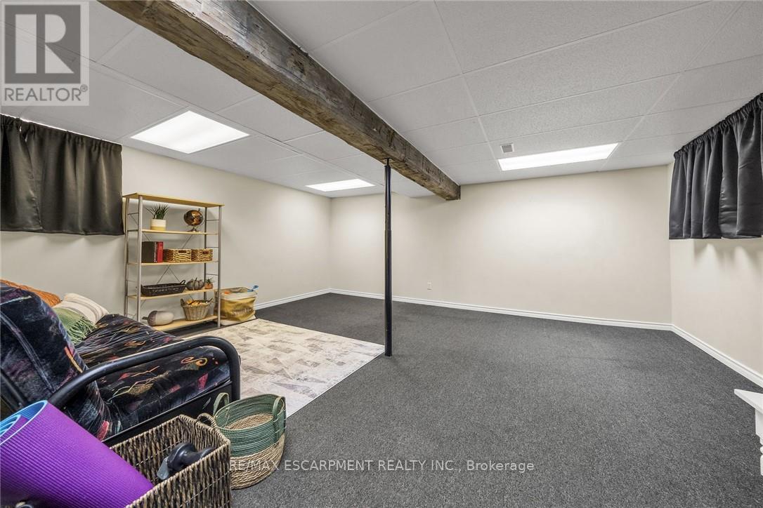 1042 RIVER ROAD - 27