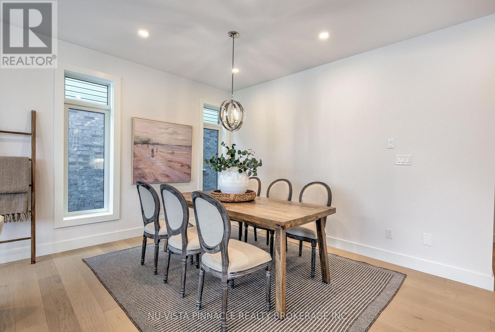 260 CRESTVIEW DRIVE - 15