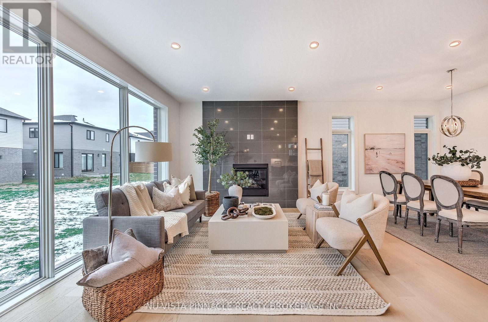 260 CRESTVIEW DRIVE - 16