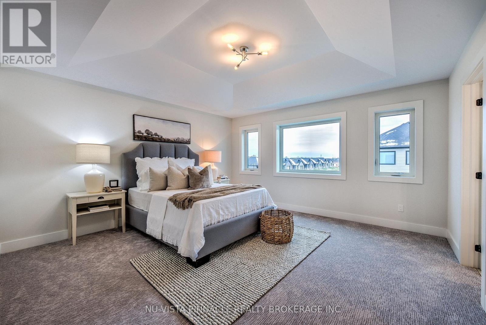 260 CRESTVIEW DRIVE - 22