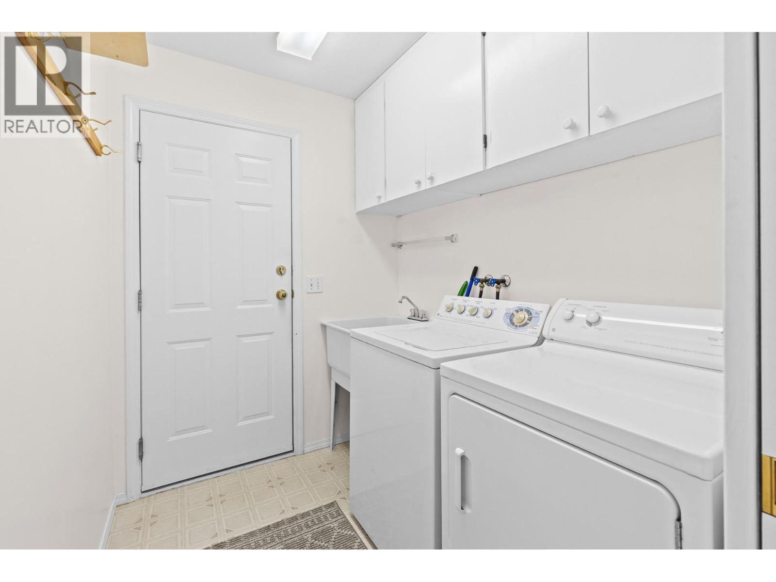 380 Murray Crescent - 41