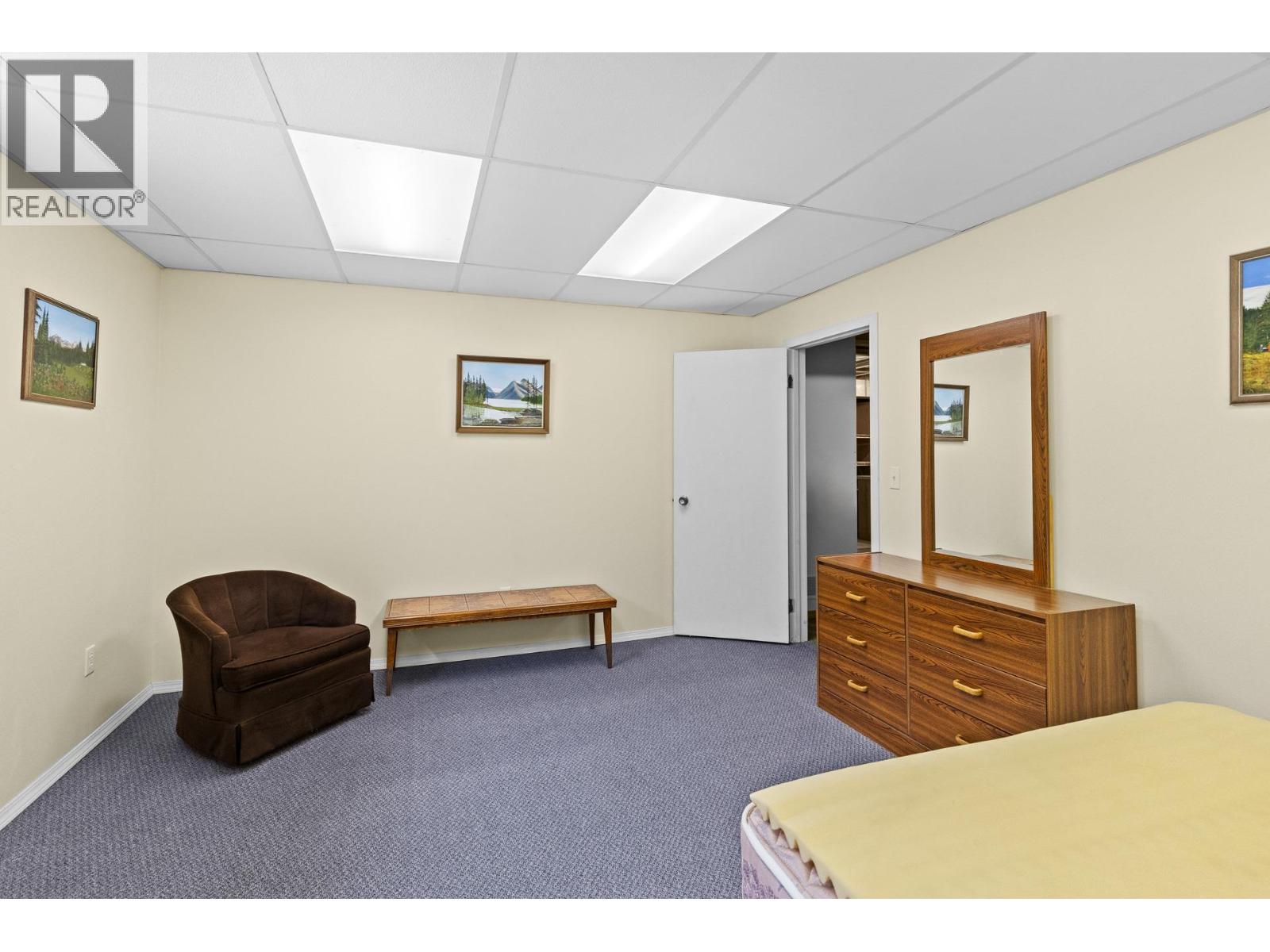 380 Murray Crescent - 49