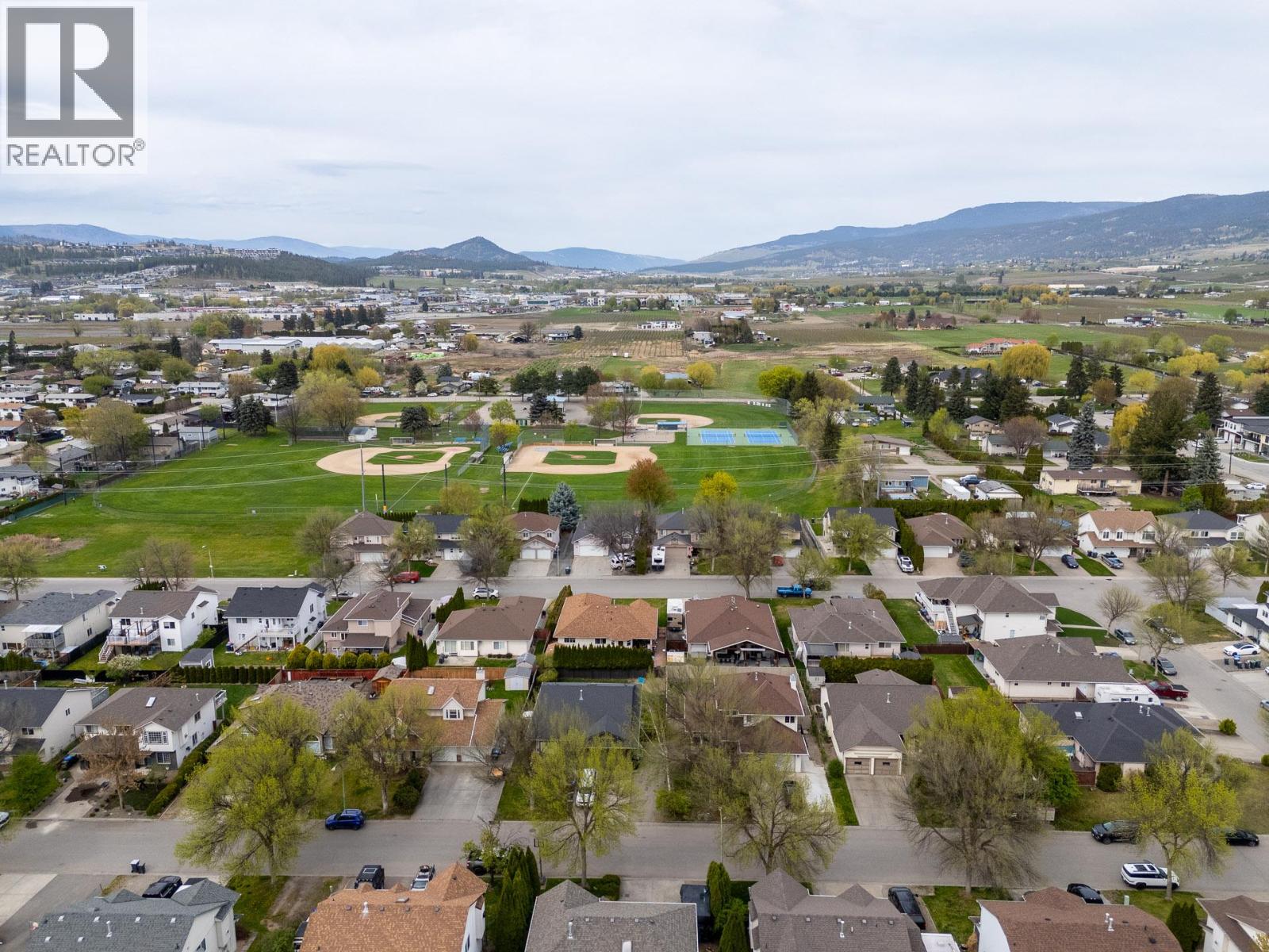 380 Murray Crescent - 57