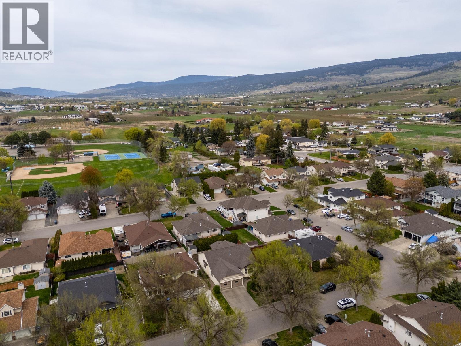 380 Murray Crescent - 6