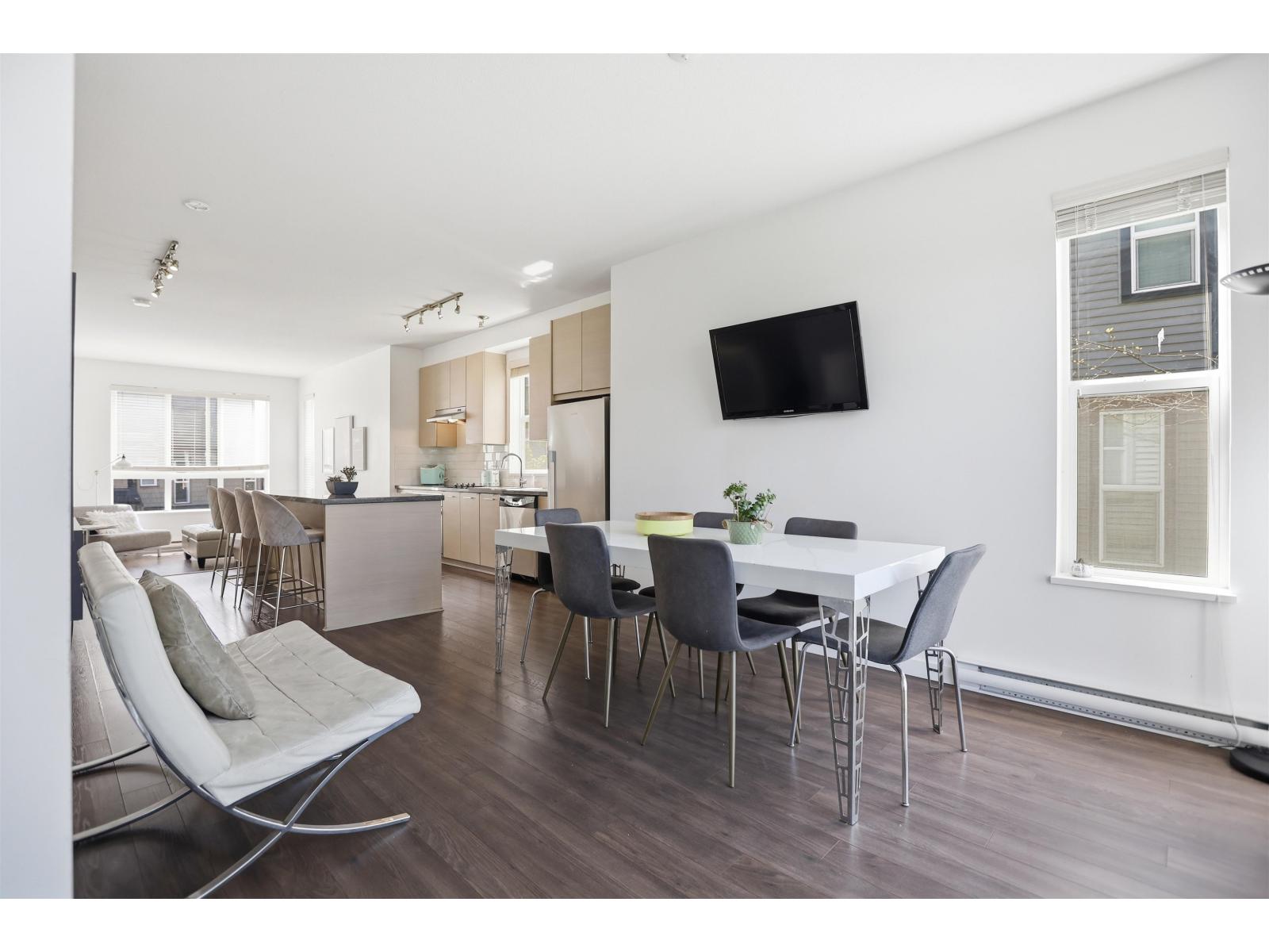 #51-10489 DELSOM Crescent, Delta